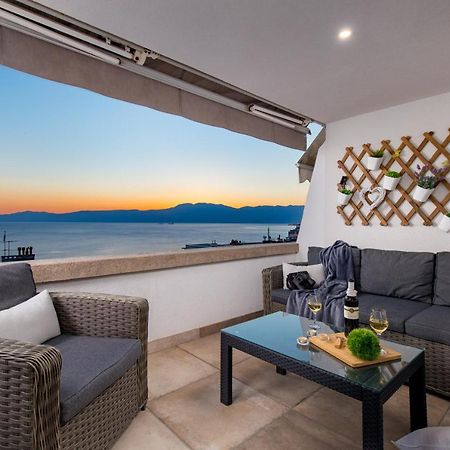 Lux Apartment Sky View Rijeka Eksteriør billede