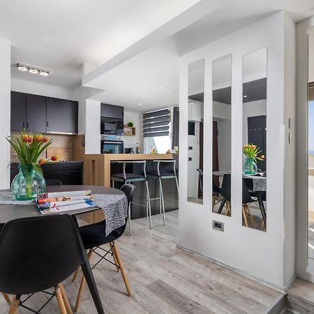 Lux Apartment Sky View Rijeka Eksteriør billede