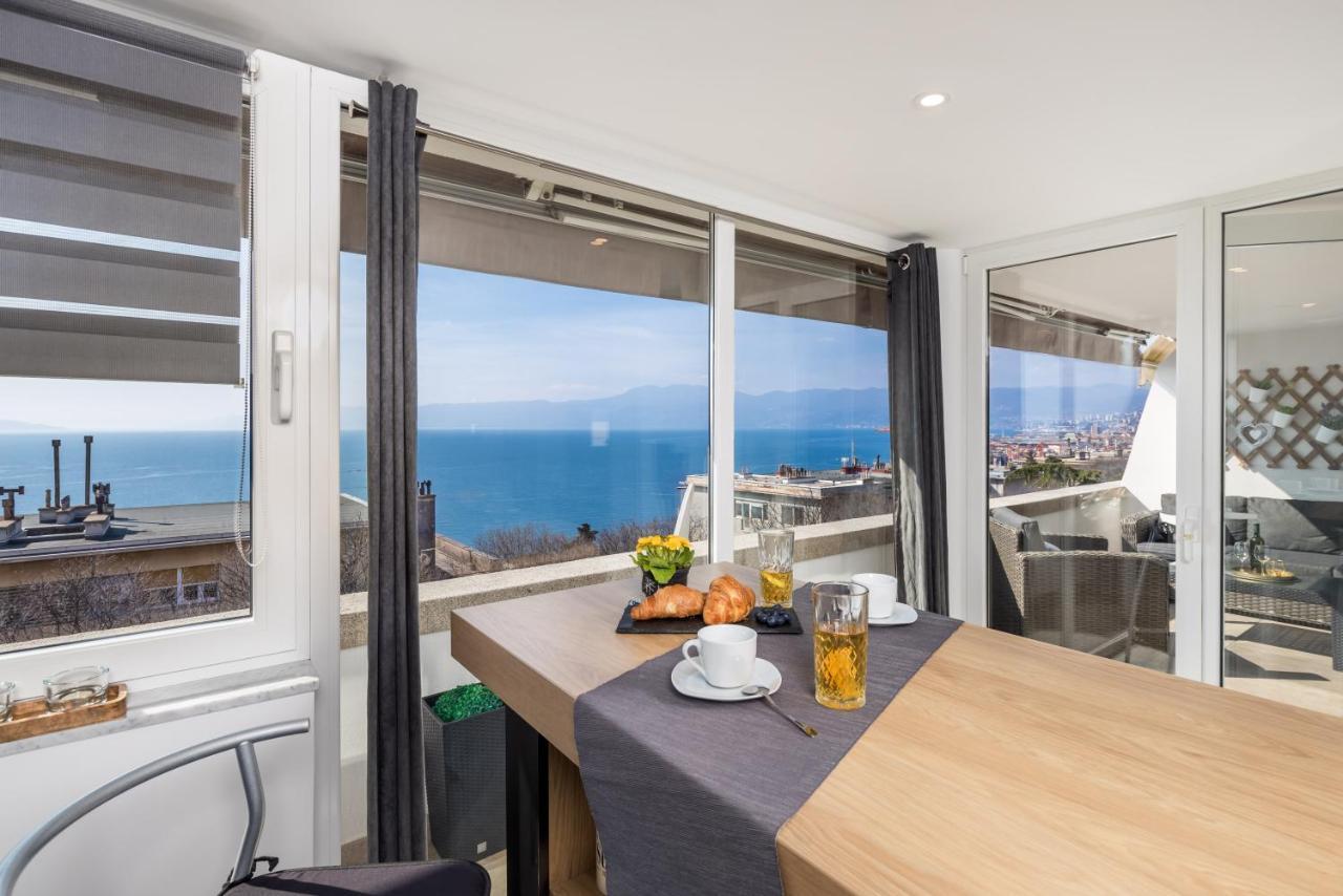 Lux Apartment Sky View Rijeka Eksteriør billede