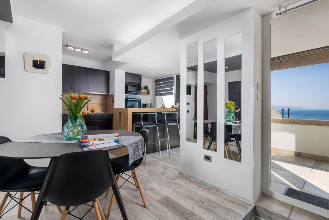 Lux Apartment Sky View Rijeka Eksteriør billede