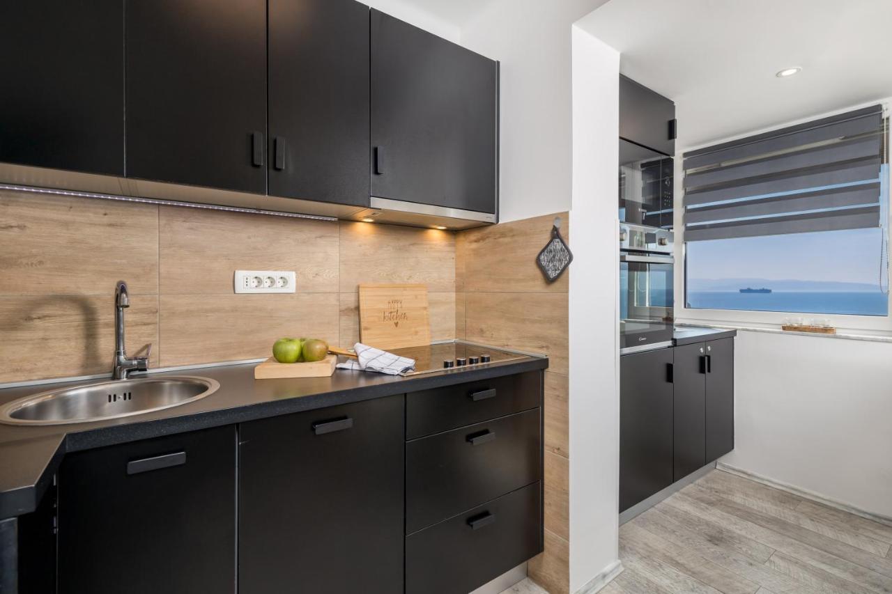 Lux Apartment Sky View Rijeka Eksteriør billede